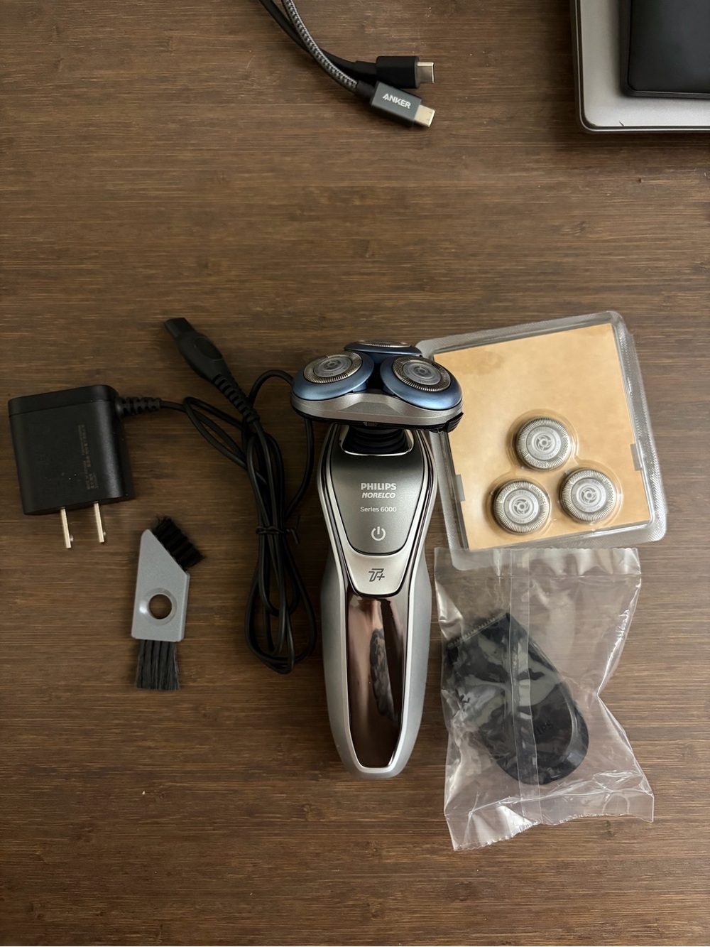 Philips Norelco Shaver Series 6000